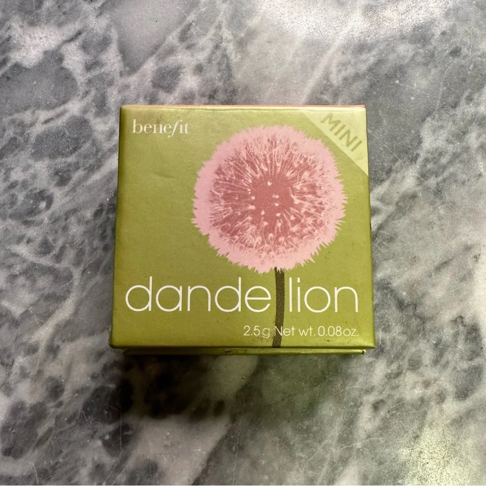 Benefit Dandelion Blush‎
